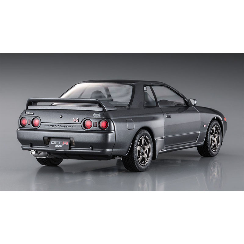 Static Assembled Car Model Has - Model Kit Nissan Skyline review and price